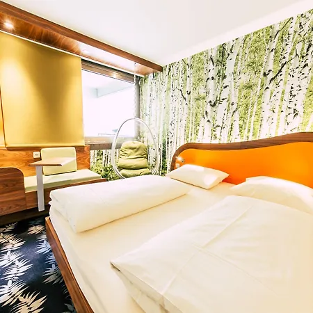 Cocoon Muenchen Stachus Hotel 3*