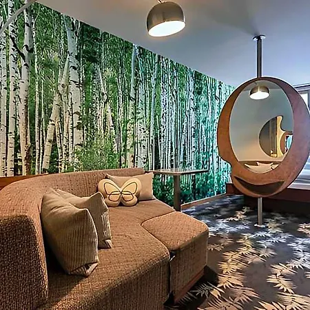 Cocoon Stachus Hotel 3*