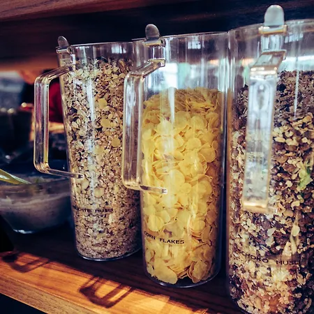 מלון Cocoon Stachus 3*