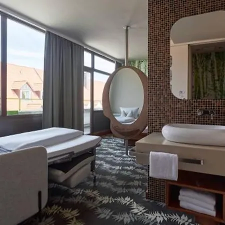 Hotel Cocoon Stachus 3*
