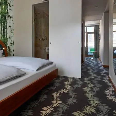 Cocoon Stachus 3* Munich