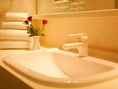 Cocoon Stachus Hotel Munich